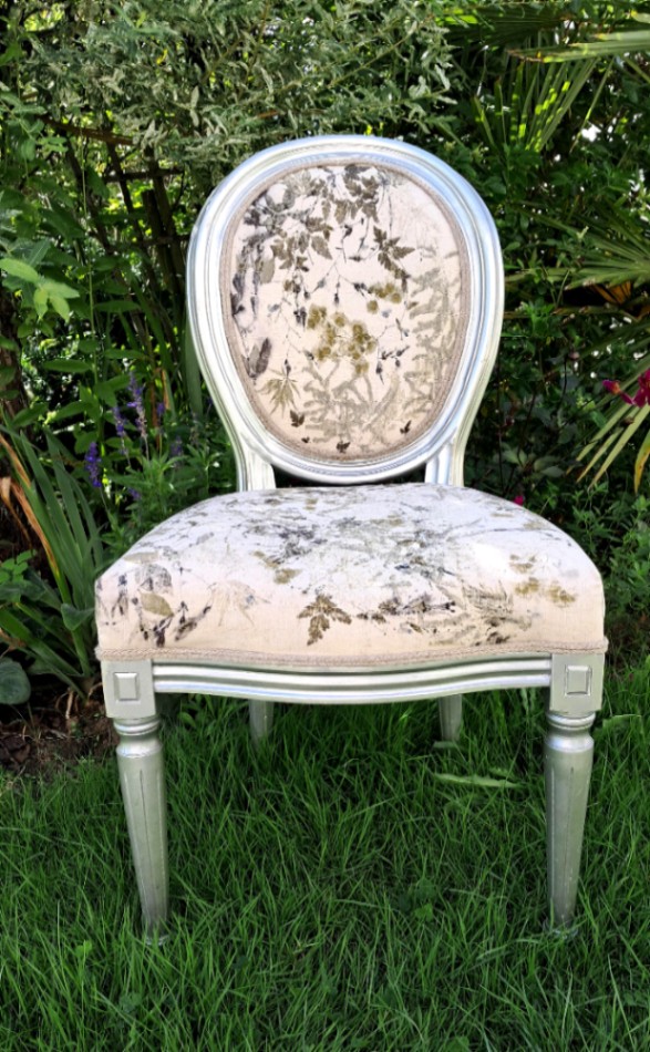 Chaise médaillon